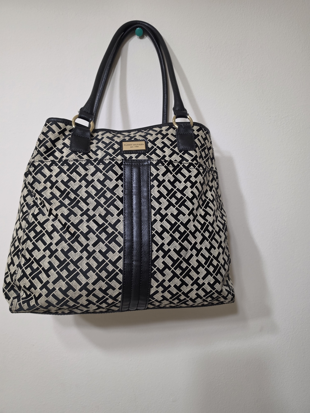 Tommy Hilfiger Black & Cream Patterned Tote Bag with Leather Trim
